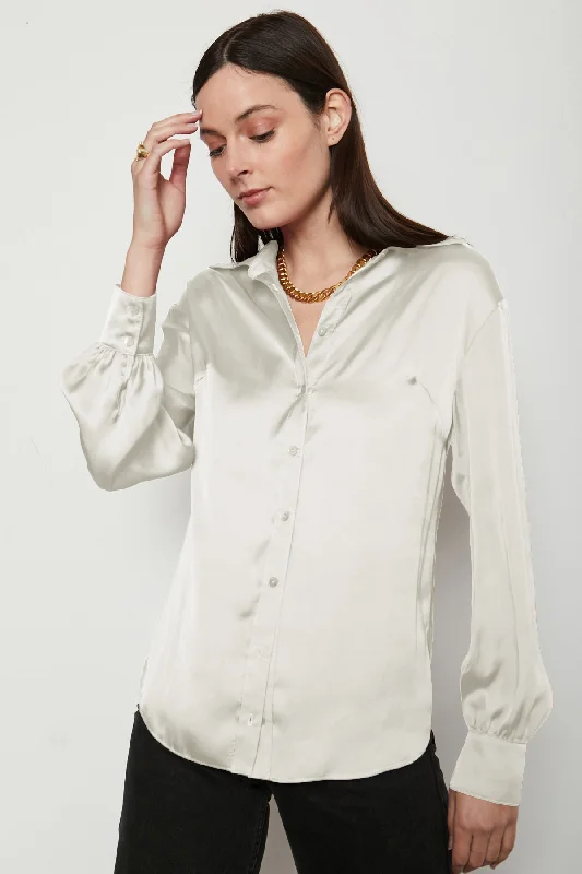 Bailey 44 Dasha Long Sleeve Blouse in CrÃ¨me